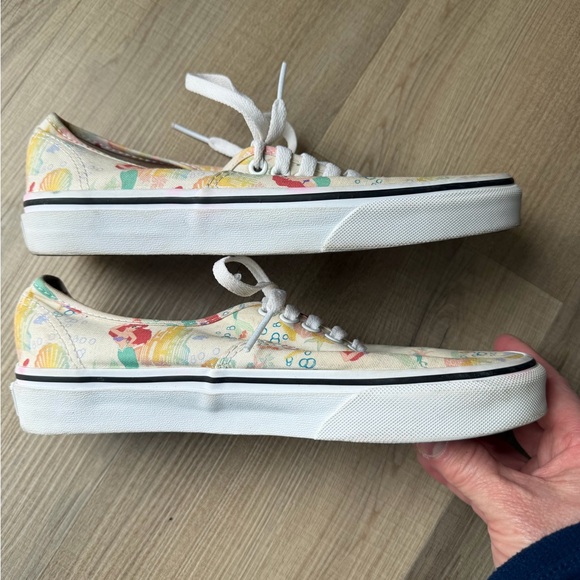 Vans RARE Little Mermaid Print - Picture 8 of 9